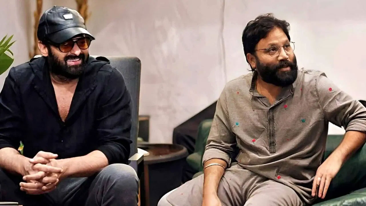 Prabhas | ఇదేదో విచిత్రంగా ఉందిగా.. ప్ర‌భాస్ తండ్రిగా స్టార్ హీరో