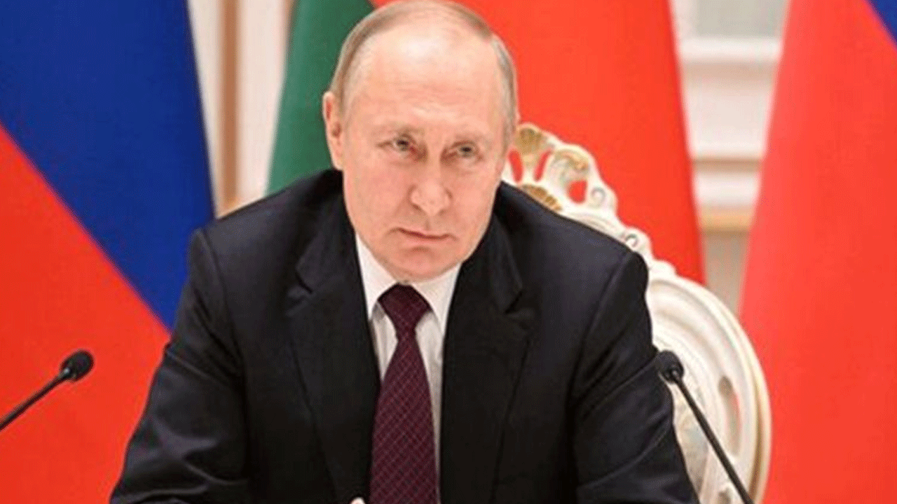 Vladimir Putin: మ‌ల‌సేక‌ర‌ణ సూట్‌కేస్‌ల‌తో.. అల‌స్కా ట్రిప్‌లో పుతిన్ బాడీగార్డులు