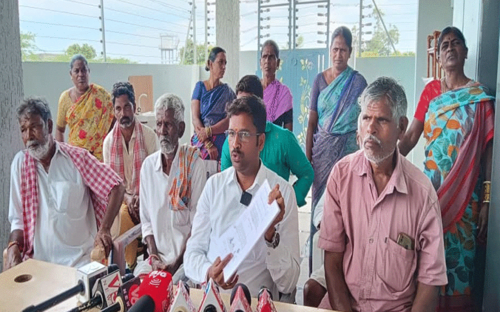 Yadagirigutta : 'ఫోర్జరీ సంతకాల‌తో భూములు విక్రయించిన రియల్ ఎస్టేట్ బ్రోకర్లు'