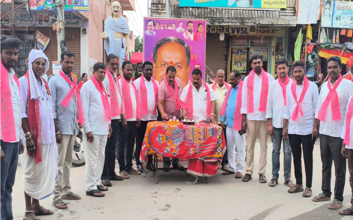 Rajapet : ఘనంగా కల్లూరి రామన్న జన్మదిన వేడుకలు