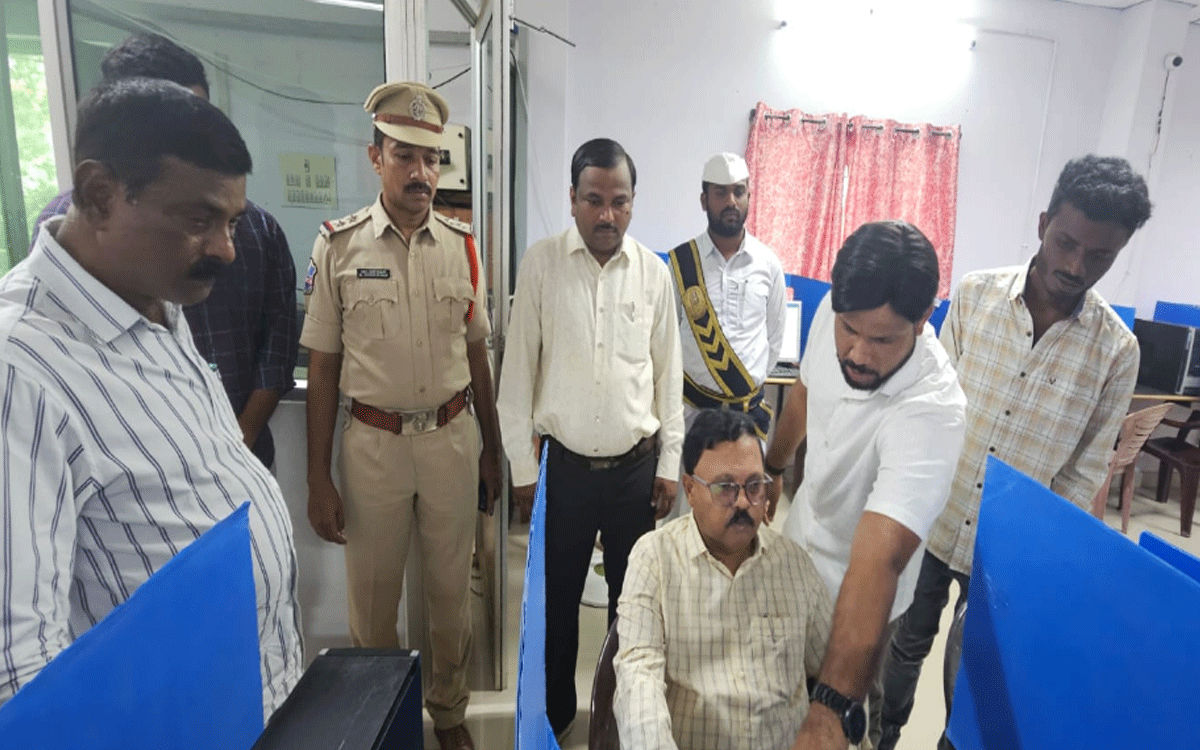 Kodada : నీట్ పీజీ ప్ర‌వేశ‌ పరీక్షకు ఏర్పాట్లు పూర్తి : అదనపు కలెక్టర్ రాంబాబు