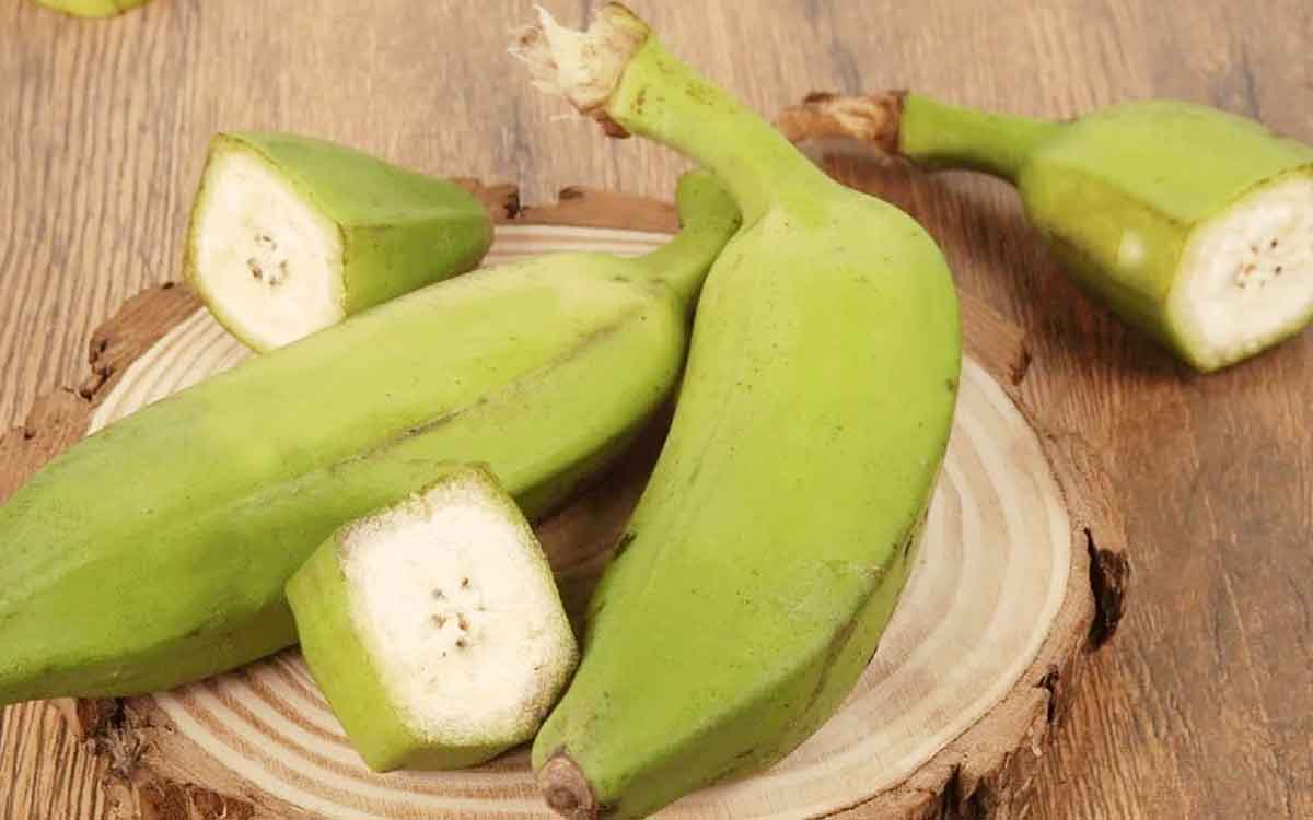 Raw Bananas | పచ్చి అరటి కాయలు కూడా మనకు ఎంతో మేలు చేస్తాయని మీకు తెలుసా..? వీటిని ఎలా తీసుకోవాలంటే..?