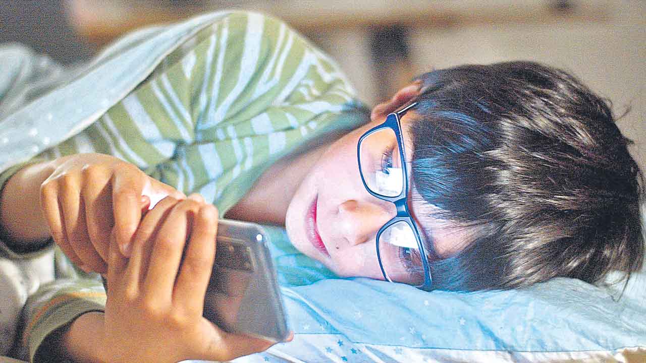 Heart Diseases | అధిక స్క్రీన్‌ టైమ్‌తో పిల్లలకు గుండె జబ్బుల ముప్పు!