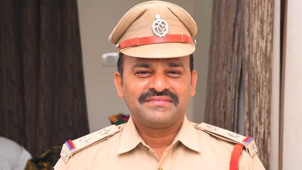 Heavy Rains | అత్యవసరమైతే తప్ప బయటకు రావద్దు.. భారీ వర్షాల నేపథ్యంలో ఎస్సై కీలక ఆదేశాలు