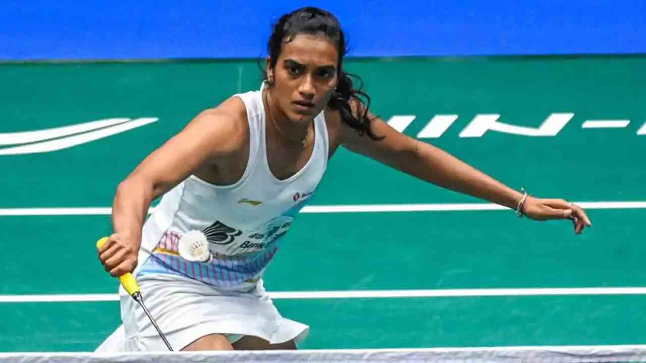 BWF World Championships | వరుస సెట్లలో జోరు.. అలవోకగా రెండో రౌండ్‌లో సింధు