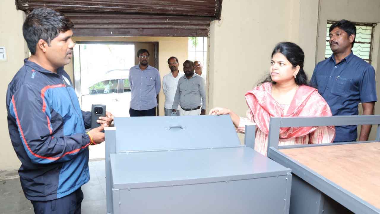 Collector Sneha Shabarish | జేఎన్‌ఎస్‌లో ఏర్పాట్ల పరిశీలించిన కలెక్టర్‌ స్నేహ శబరీష్‌