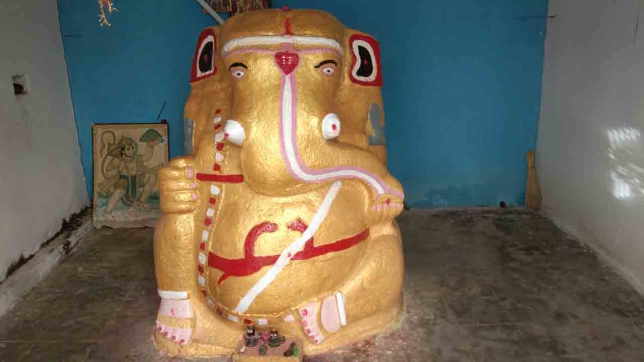 Rayapole | ప్రత్యేక ఆకర్షణగా రాతి గణపతి.. రాష్ట్రకూటుల కాలం నుంచే పూజలు..!