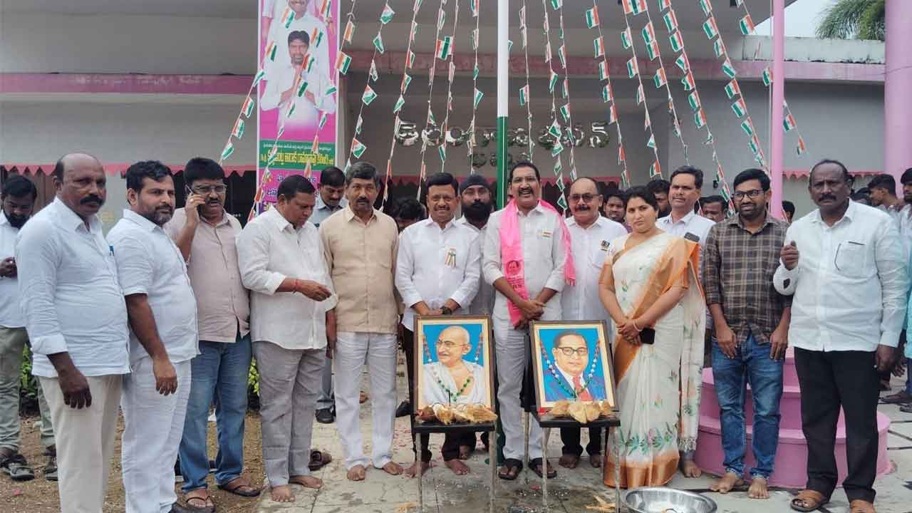 అమరుల త్యాగం అజరామరం