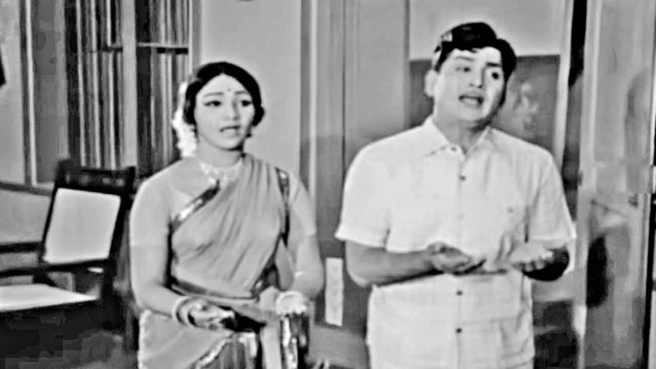 వెన్నెలాంటి పాట ఓ నాన్న