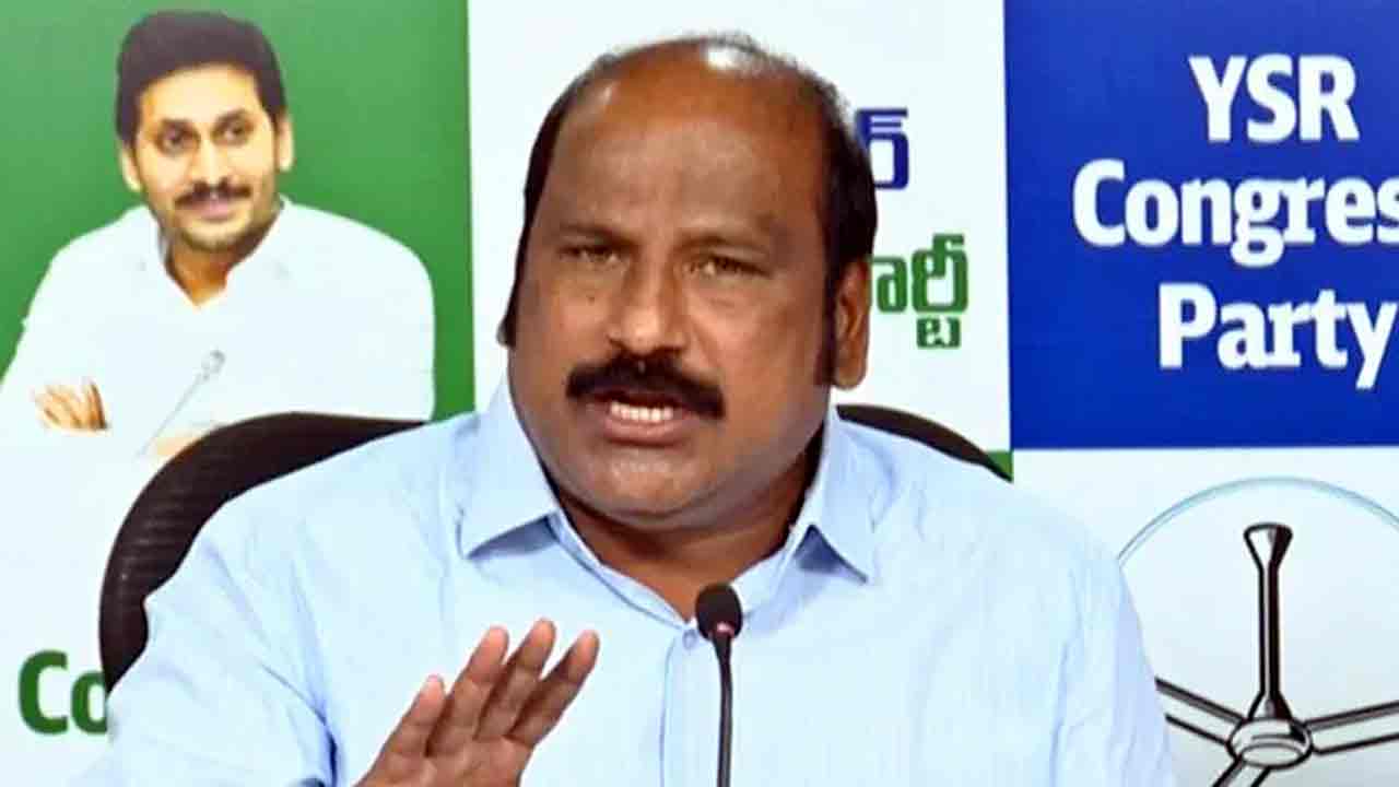 జగన్ను చూసి చంద్రబాబు ఎంతో భయపడుతున్నారు.. వైసీపీ నేత టీజేఆర్ ఫైర్