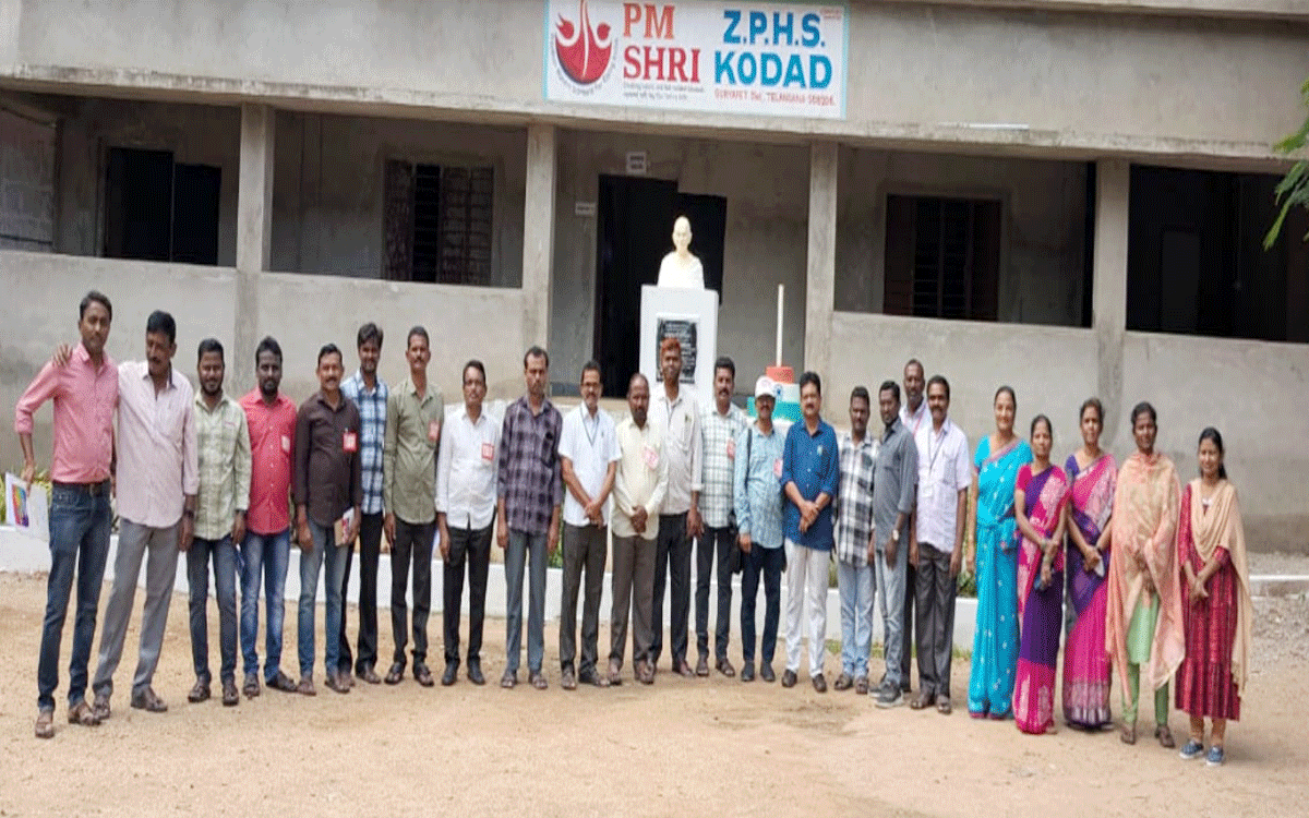 Kodada : పెండింగ్ పీఆర్సీ, డీఏలను విడుదల చేయాలి : సిరికొండ అనిల్కుమార్