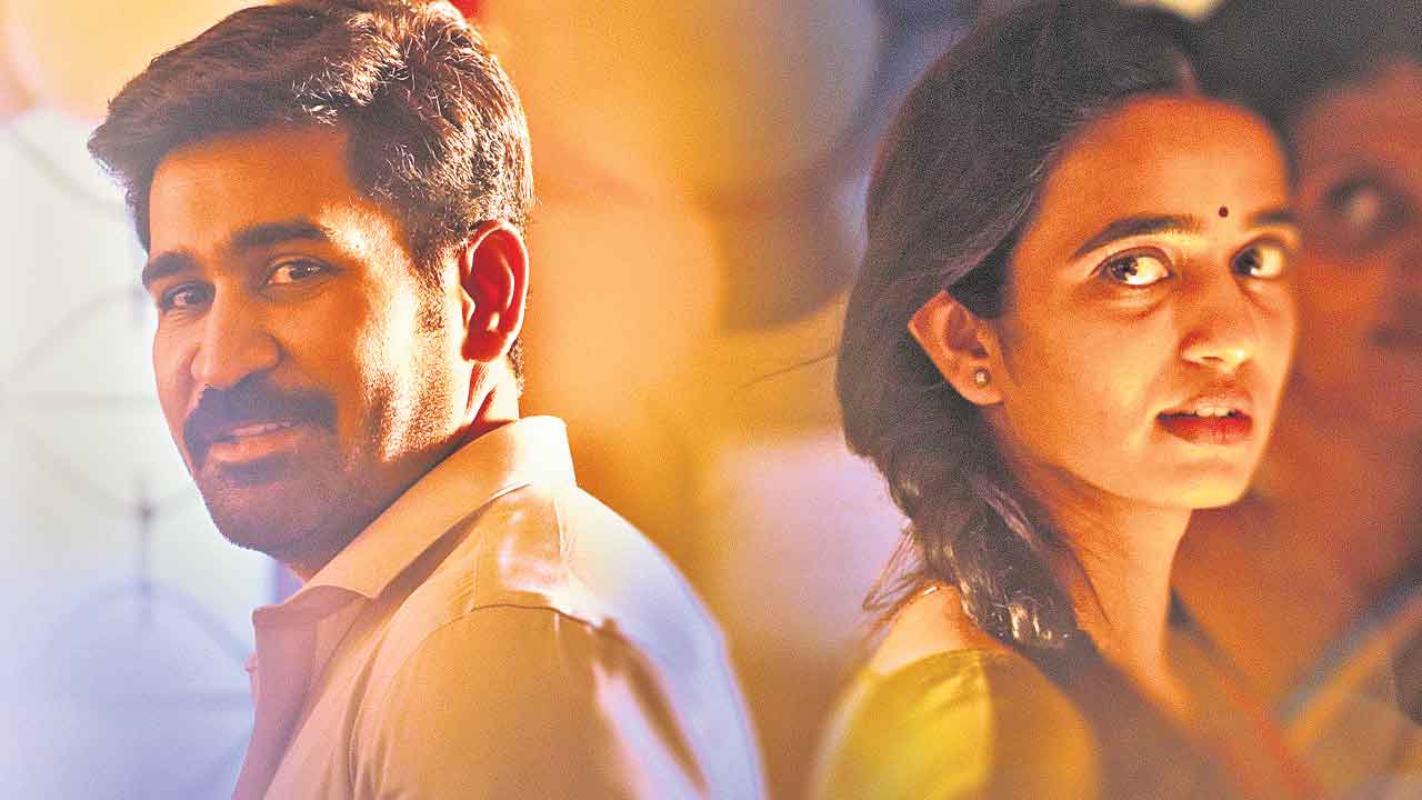 భద్రకాళి స్వరాలాపన