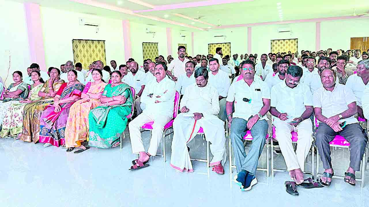 తప్పుడు ప్రచారం చేస్తే ప్రజలు ఊరుకోరు