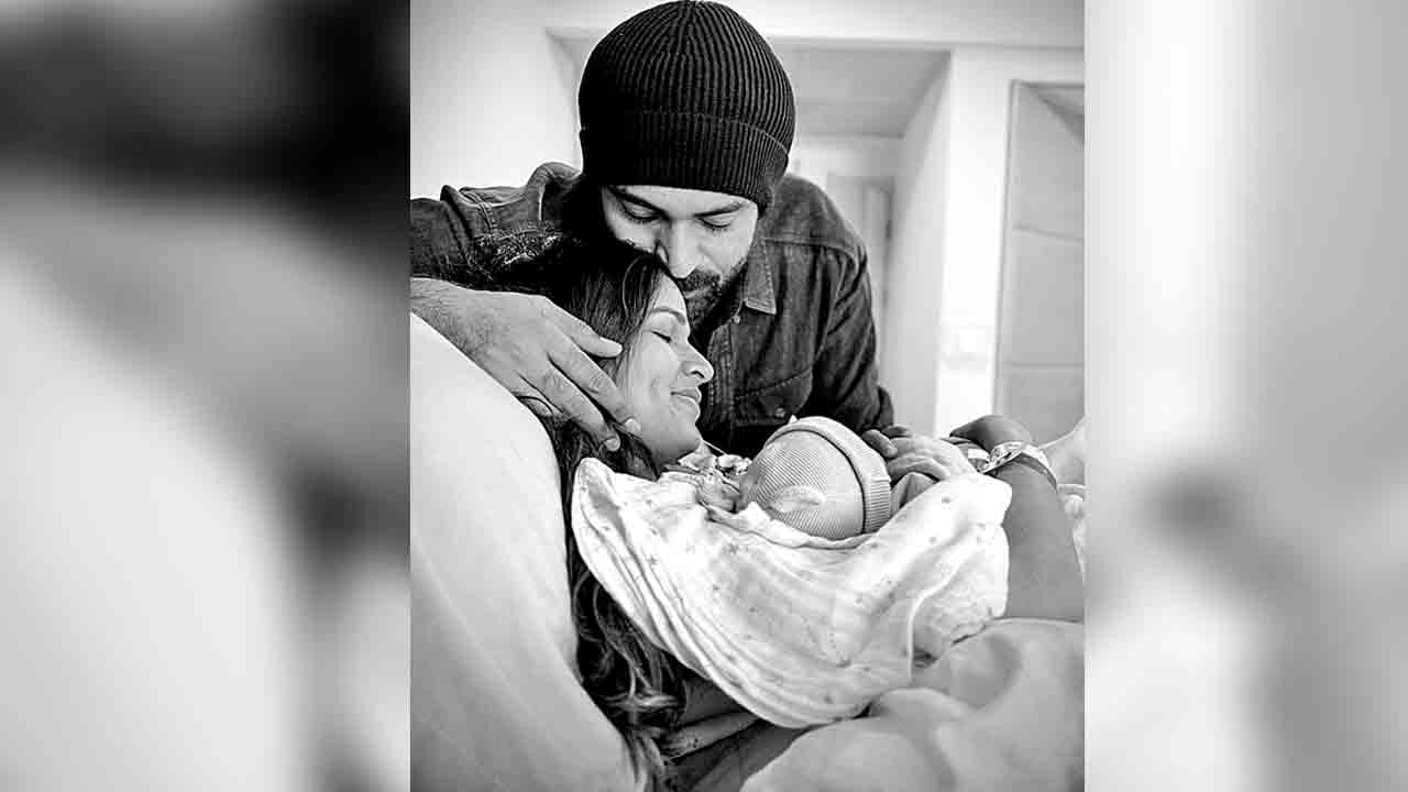 వరుణ్‌తేజ్‌కు పుత్రోత్సాహం