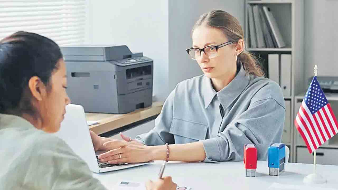 అమెరికన్‌ వీసా ఇంటర్వ్యూ మినహాయింపులు రద్దు