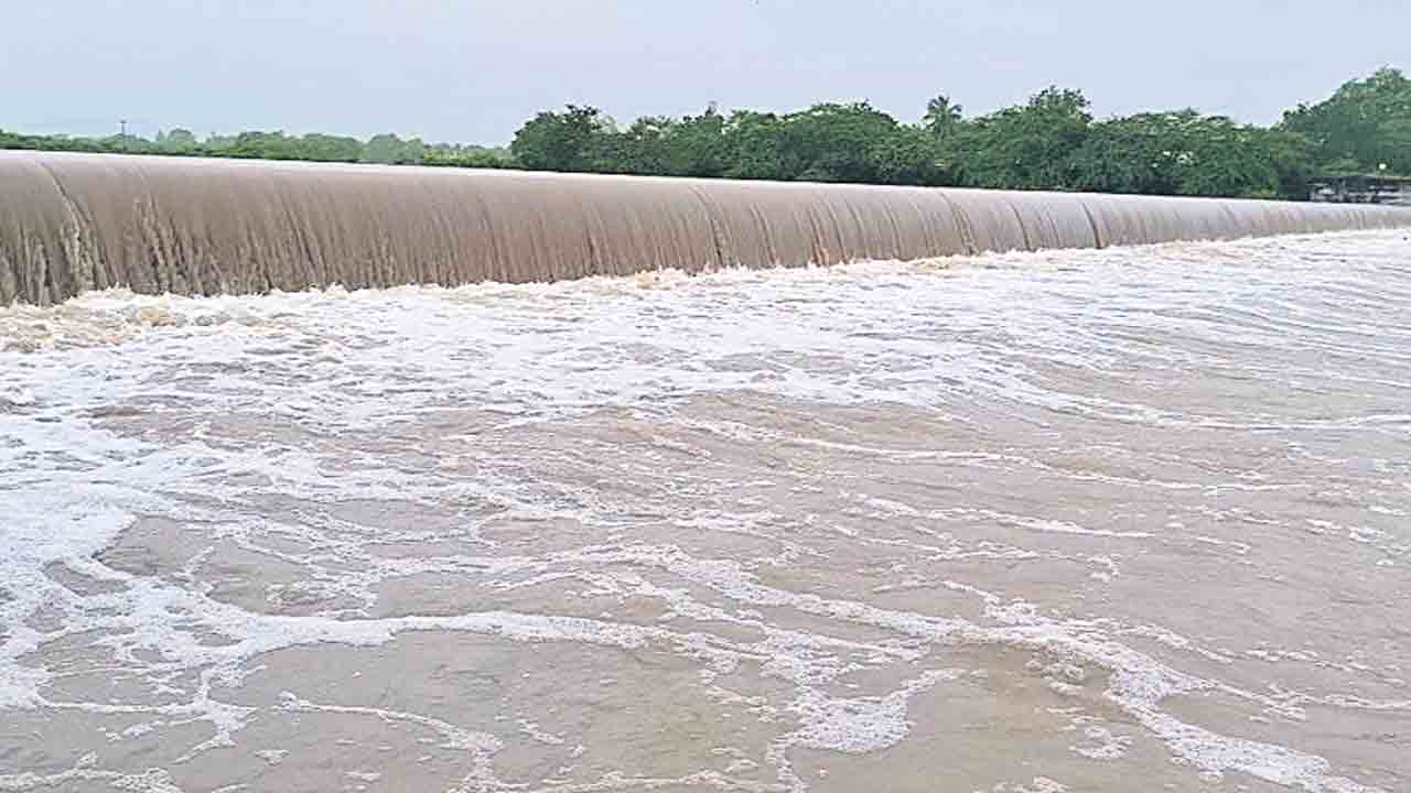 జల సవ్మడి..