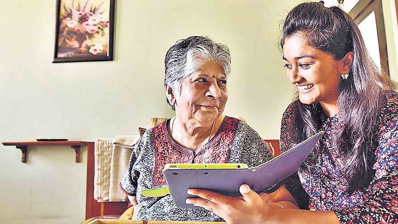 అద్దెకు అవ్వతాతలు.. దేశంలో తొలిసారిగా సేవలు ప్రారంభించింన రామ్‌లాల్‌ వృద్ధాశ్రమం