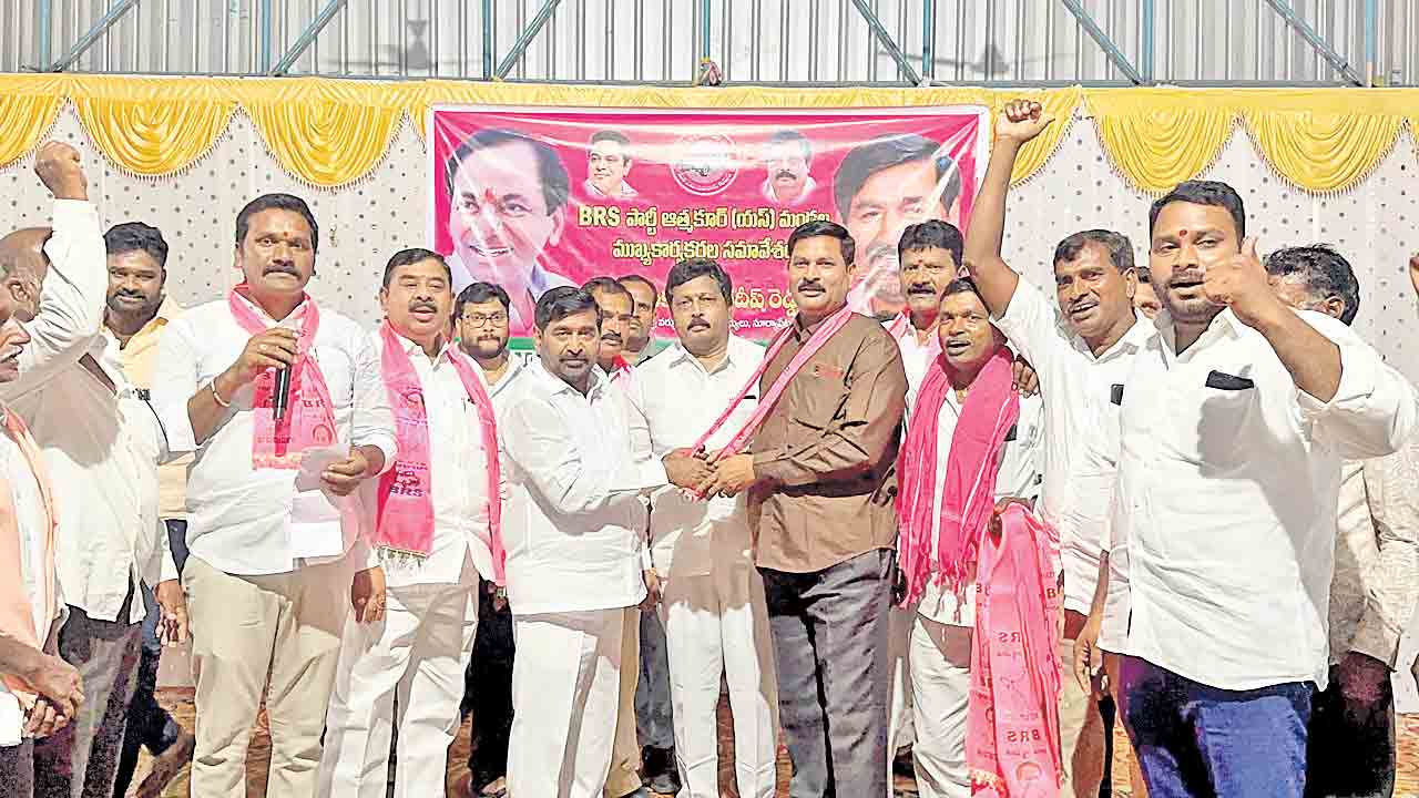 స్థానిక సంస్థల పోరుకు సిద్ధంగా ఉండాలి