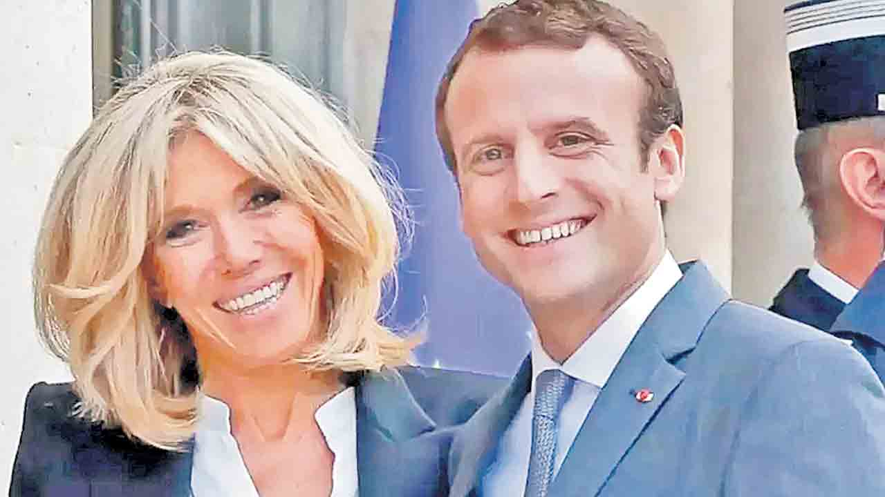 నా భర్య మహిళే.. ఆధారాలు సమర్పించిన ఫ్రాన్స్‌ అధ్యక్షుడు