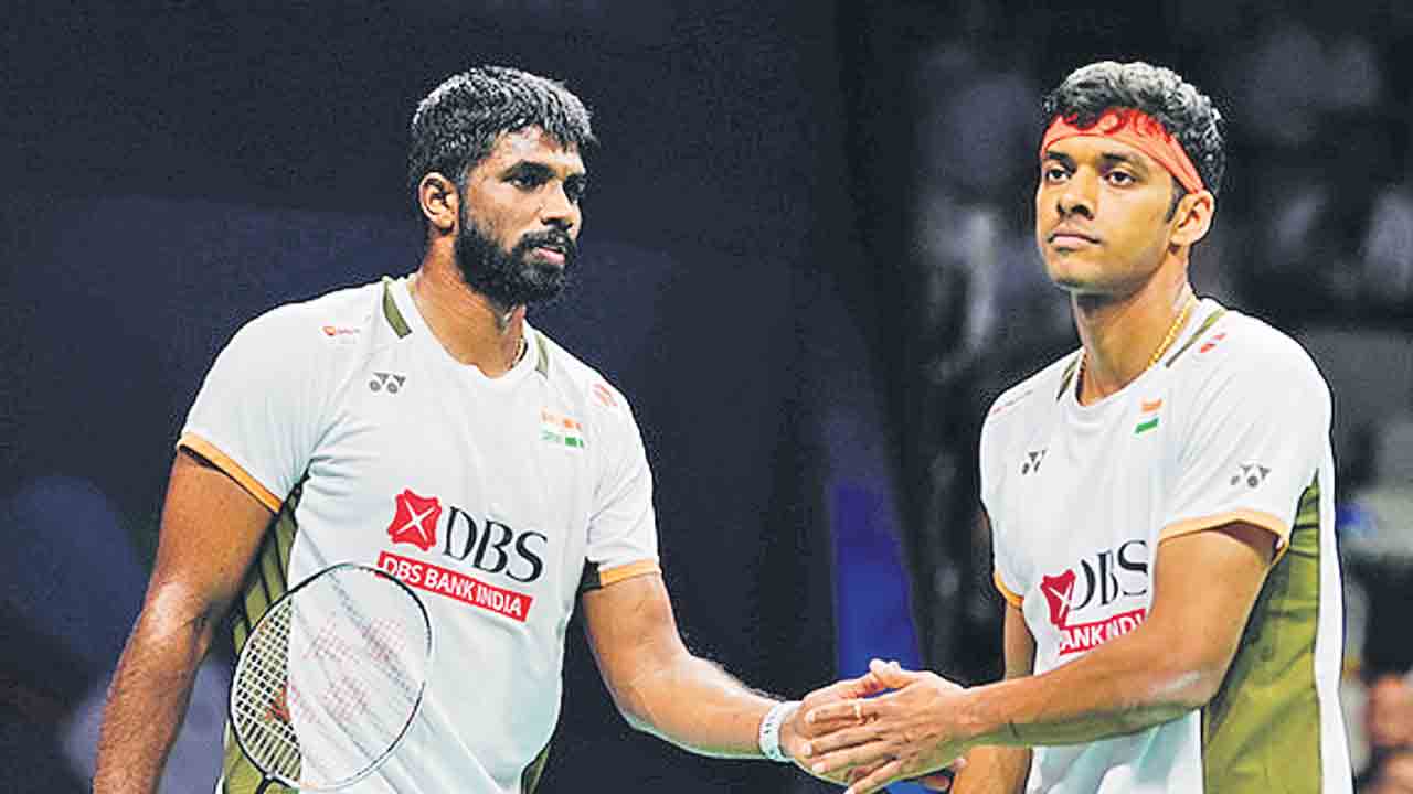 32 నిమిషాల్లో ముగించి.. క్వార్టర్స్‌కు సాత్విక్‌ జోడీ