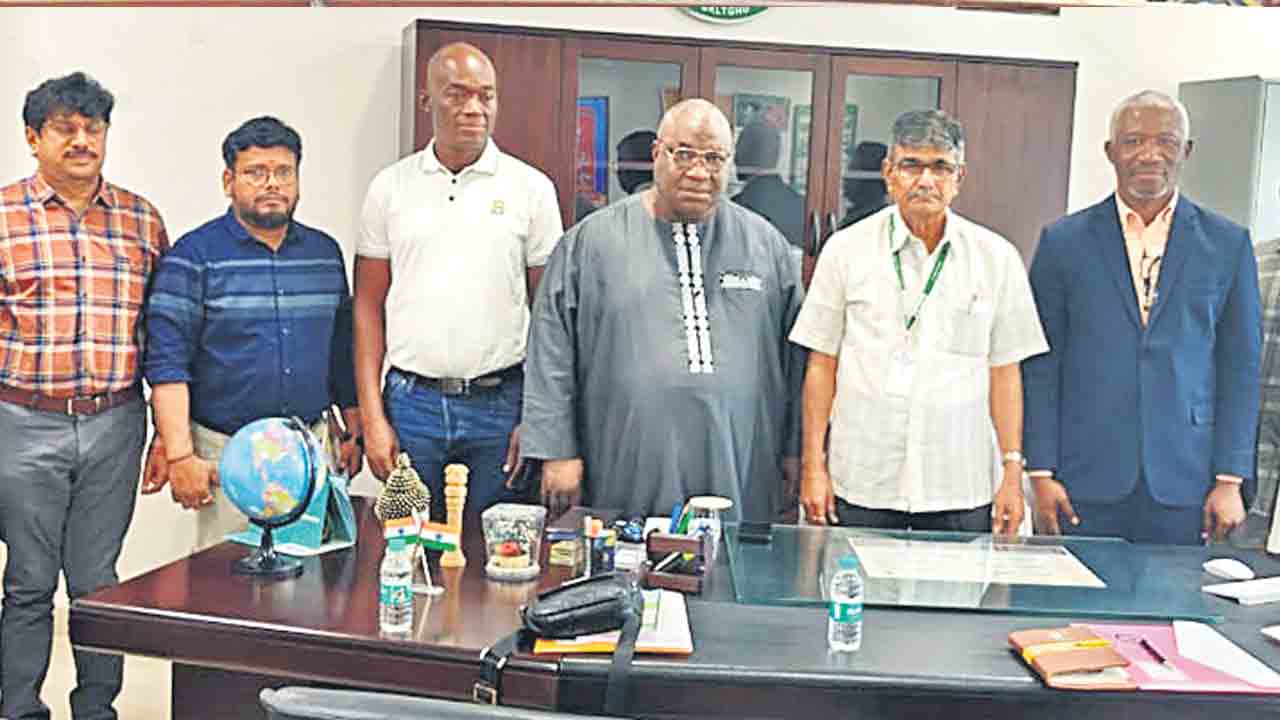 విదేశాలకు ఉద్యానవర్సిటీ సహకారం