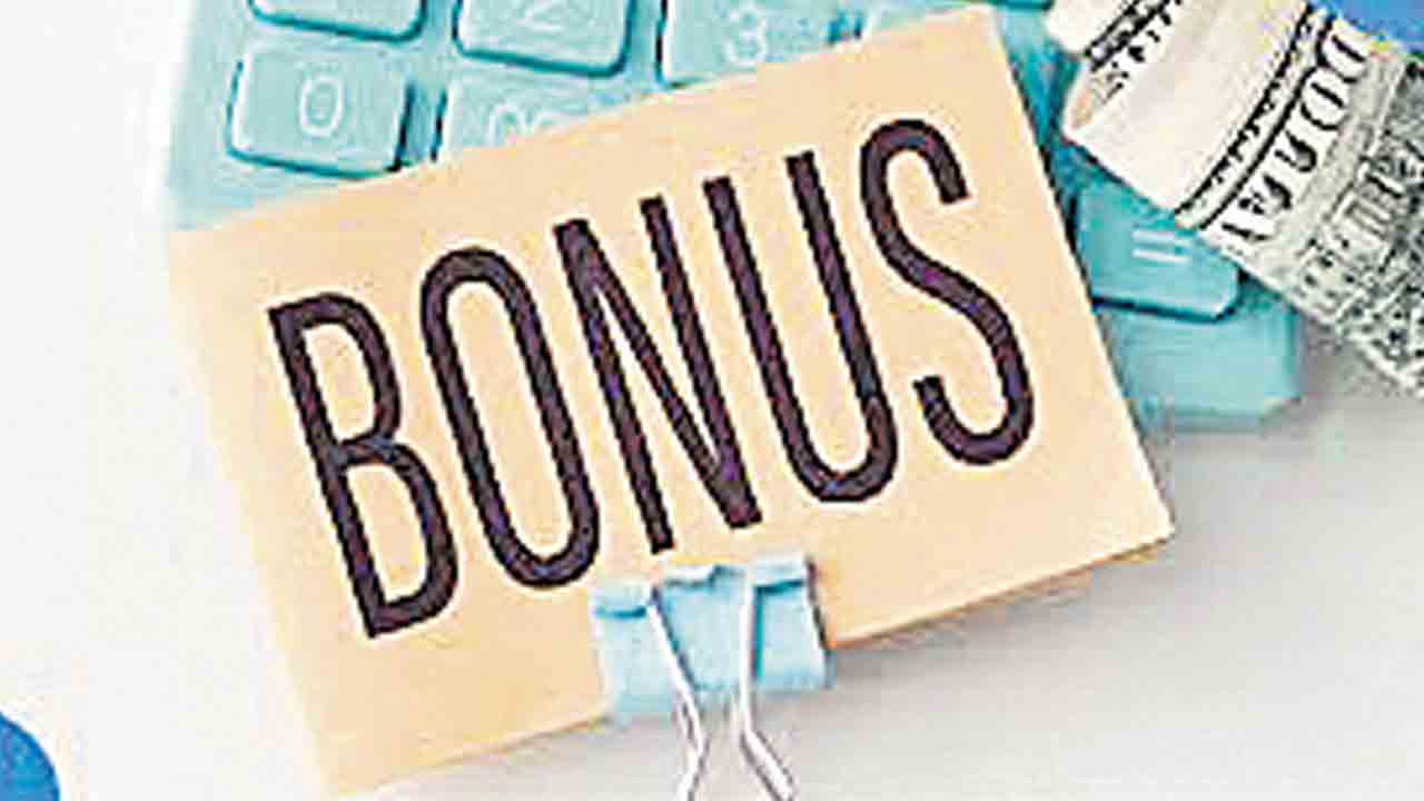 దీపావళి పీఎల్‌ఆర్‌ బోనస్‌ రూ.1.03 లక్షలు