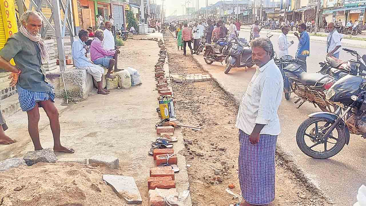 తప్పని యూరియా కష్టాలు