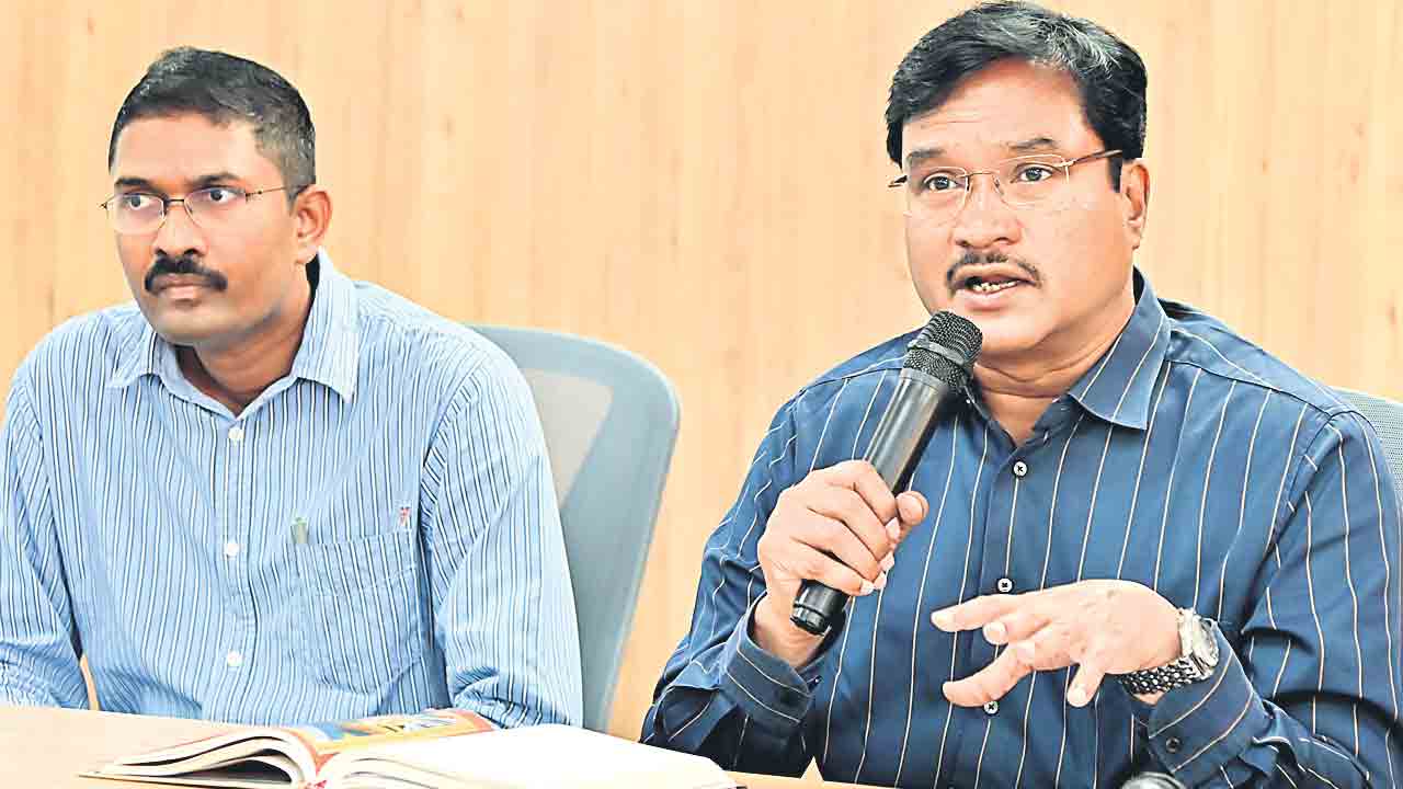 పండుగైనా పబ్బమైనా కూల్చుడే!.. గాజులరామారంలో పేదల్లేరు.. రౌడీషీటర్లవే తొలగించాం