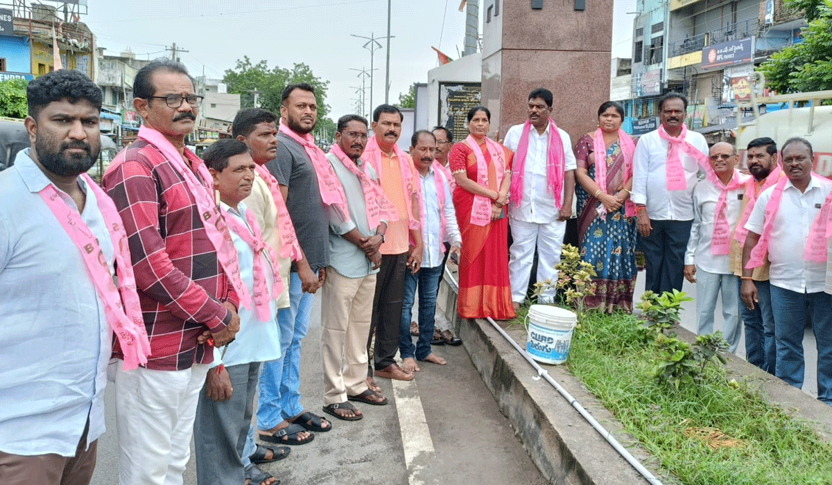 Banda Srinivas | కాళేశ్వరం ప్రాజెక్టుపై కాంగ్రెస్ నాయకులకు సోయిలేదు.. ఎస్సీ కార్పోరేషన్ చైర్మన్ మాజీ చైర్మన్ బండ శ్రీనివాస్