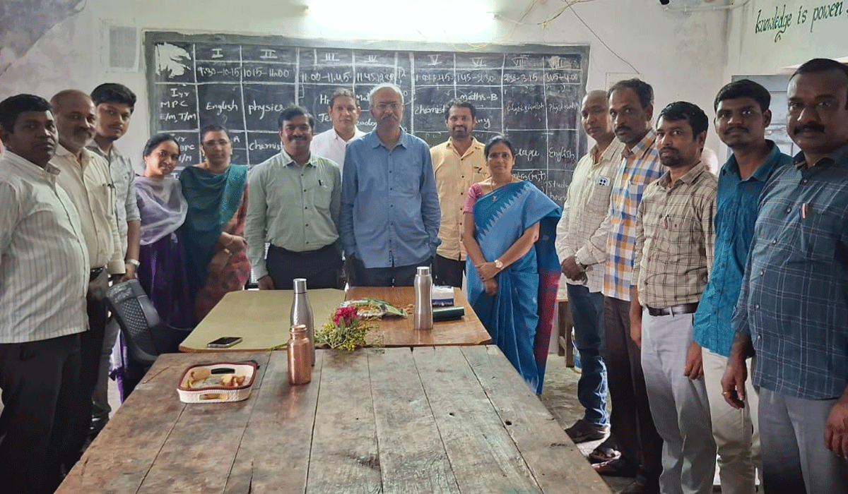 parent-teacher meetings | పేరెంట్ టీచర్స్ మీటింగ్స్‌ను తల్లిదండ్రులు సద్వినియోగం చేసుకోవాలి.. ఇంటర్మీడియట్ బోర్డు అబ్జర్వర్ రమణారావు