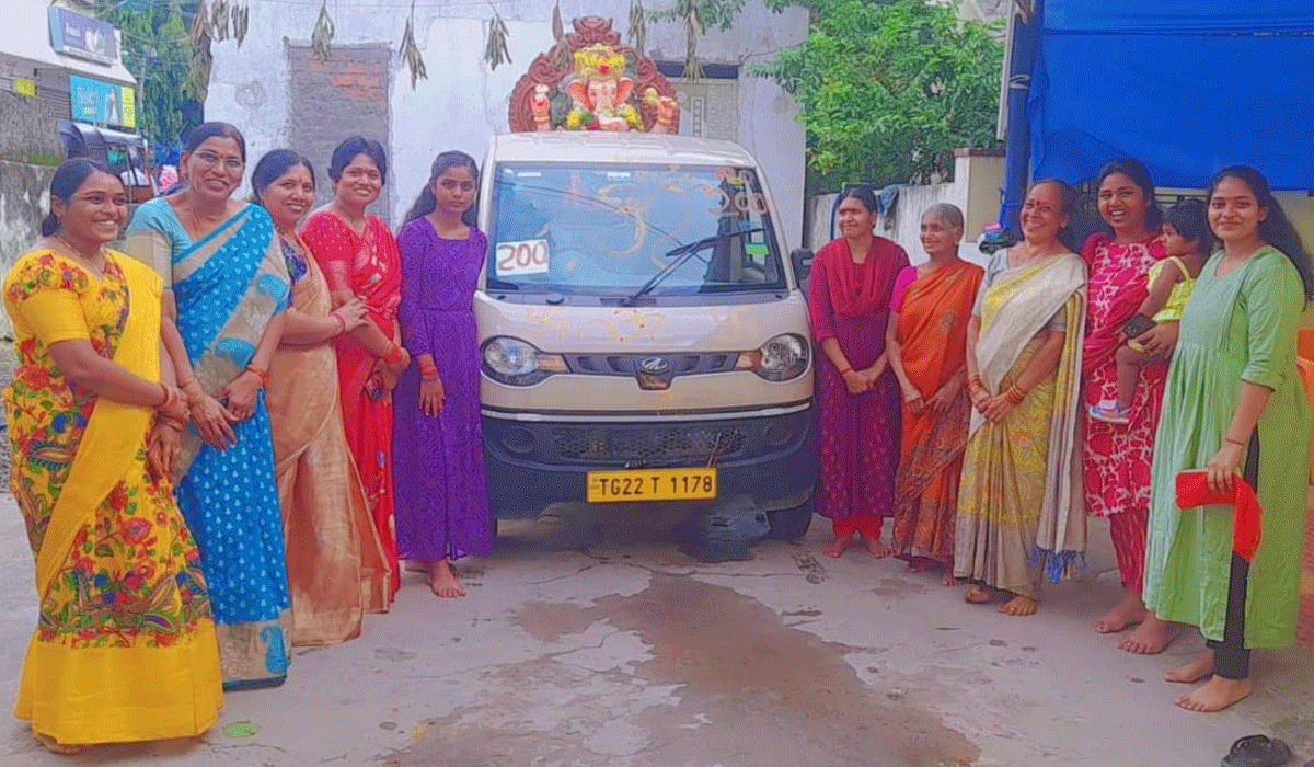 Bye bye Ganesha..| బై బై గణేశా..వినాయకా… వీడ్కోలిక.. గోదావరిఖనిలో ప్రశాంతంగా ముగిసిన నవరాత్రి ఉత్సవాలు