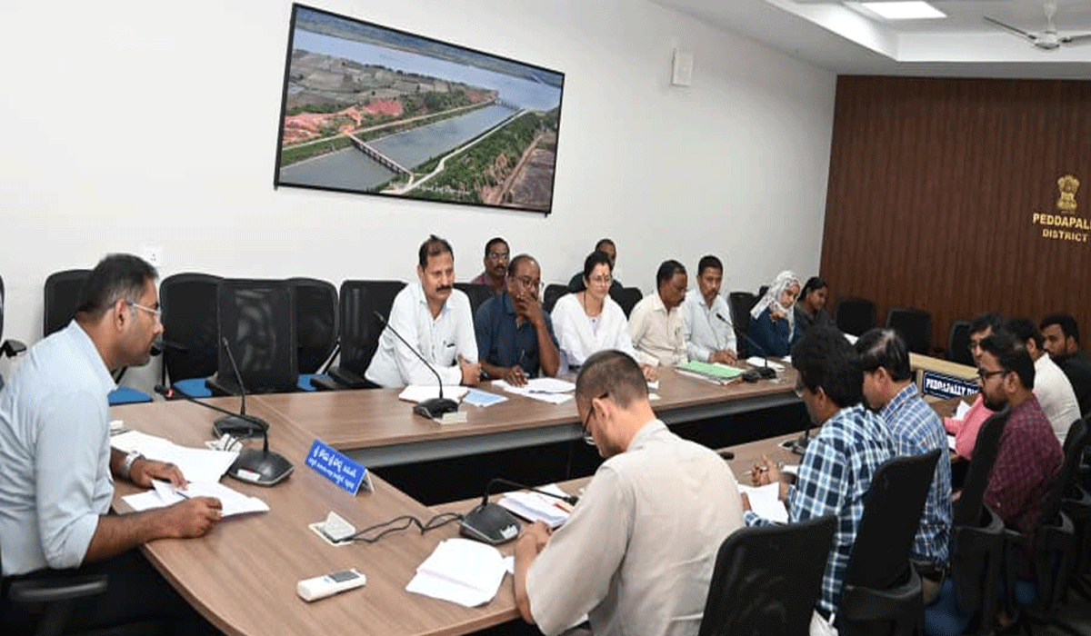 Collector Koya Sriharsha | ఉపాధి అవకాశాలు పెంపొందించాలి.. పెద్దపల్లి కలెక్టర్ కోయ శ్రీహర్ష
