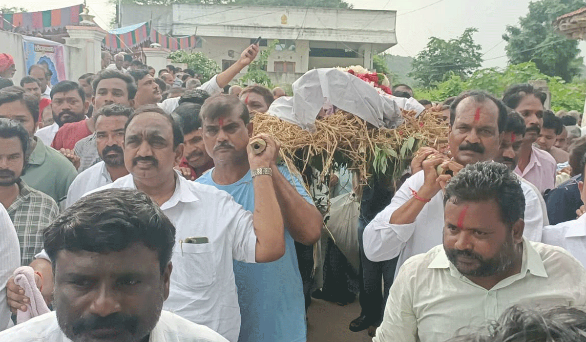 Vodithala Satish Kumar | బీఆర్ఎస్ రాష్ర్ట కార్యదర్శి కర్ర శ్రీహరి మృతి పార్టీకి తీరని లోటు.. మాజీ ఎమ్మెల్యే వోడితల సతీష్ కుమార్