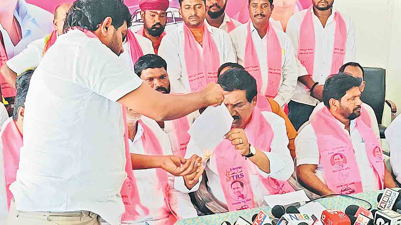 నియోజకవర్గానికి రాకుండానే వెయ్యి కోట్లతో అభివృద్ధి చేశావా?