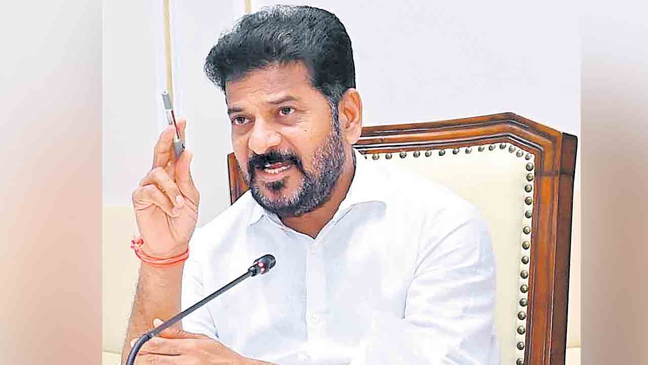 కండువా కప్పితే కాంగ్రెస్‌లో చేరినట్టా?.. ఫిరాయింపులపై నిర్దిష్ట నిబంధనల్లేవ్‌: సీఎం