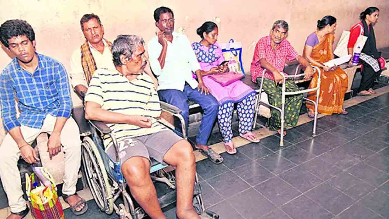 సర్కార్‌పై దివ్యాంగుల సమరభేరి