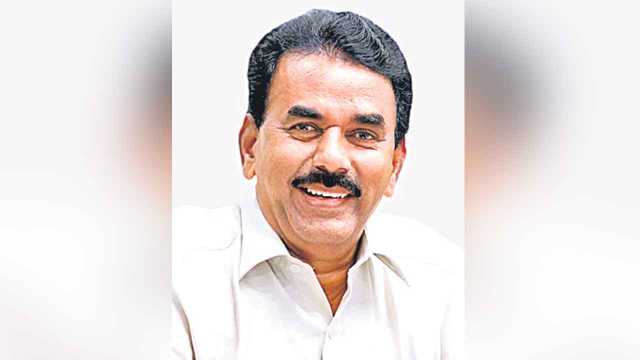 ఎక్సైజ్‌ శాఖ ఏం చేస్తున్నది?