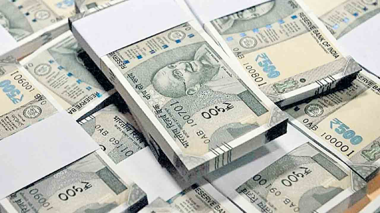 Telangana | పెద్దల అవినీతి పుట్టలో కట్టల పాములు.. పురపాలకలో షాడో బాస్‌ అక్రమ ట్యాక్స్‌