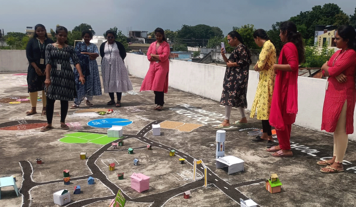Science exhibition | వీణవంకలో వ్యవసాయ విద్యార్థుల విజ్ఞాన ప్రదర్శన