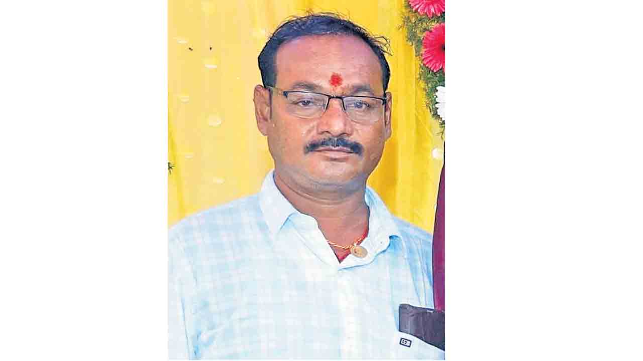 అప్పుల బాధతో కౌలు రైతు ఆత్మహత్య