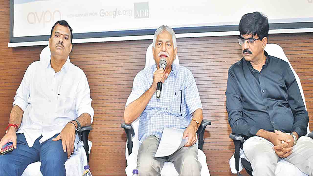 ఏఐపై అవగాహన తప్పనిసరి