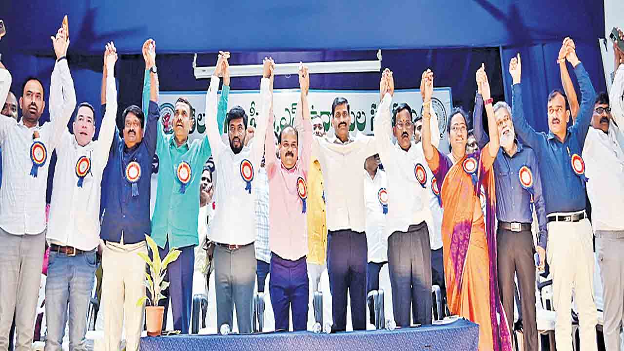 ఓపీఎస్‌ను అమలు చేయాల్సిందే