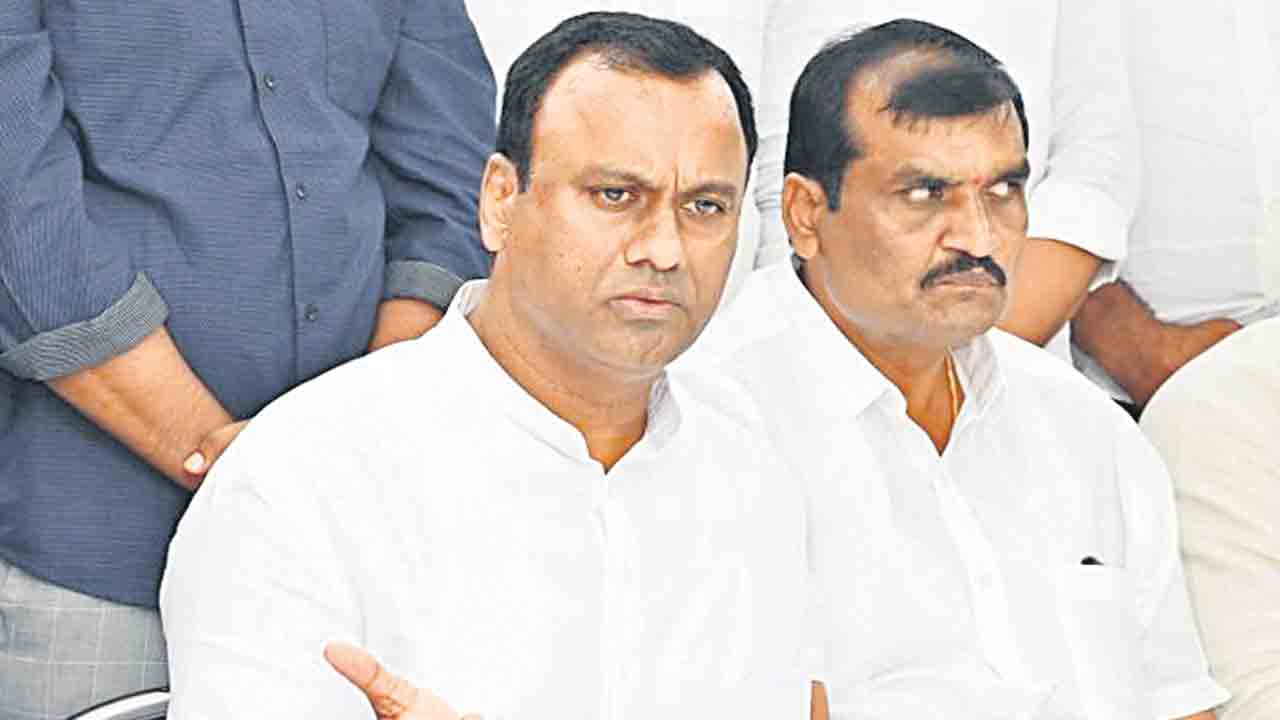 సీఎం వాస్తవాన్ని గుర్తించాలి