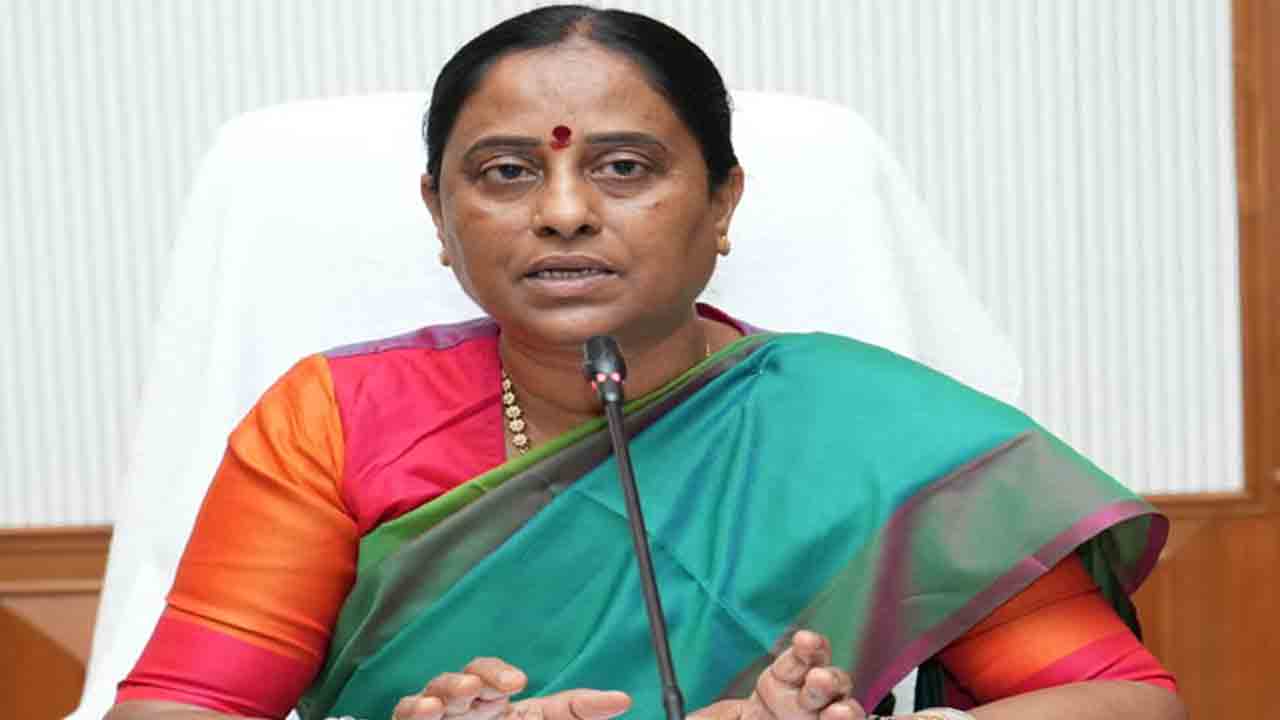 వరంగల్ కాంగ్రెస్లో ముదిరిన వర్గపోరు