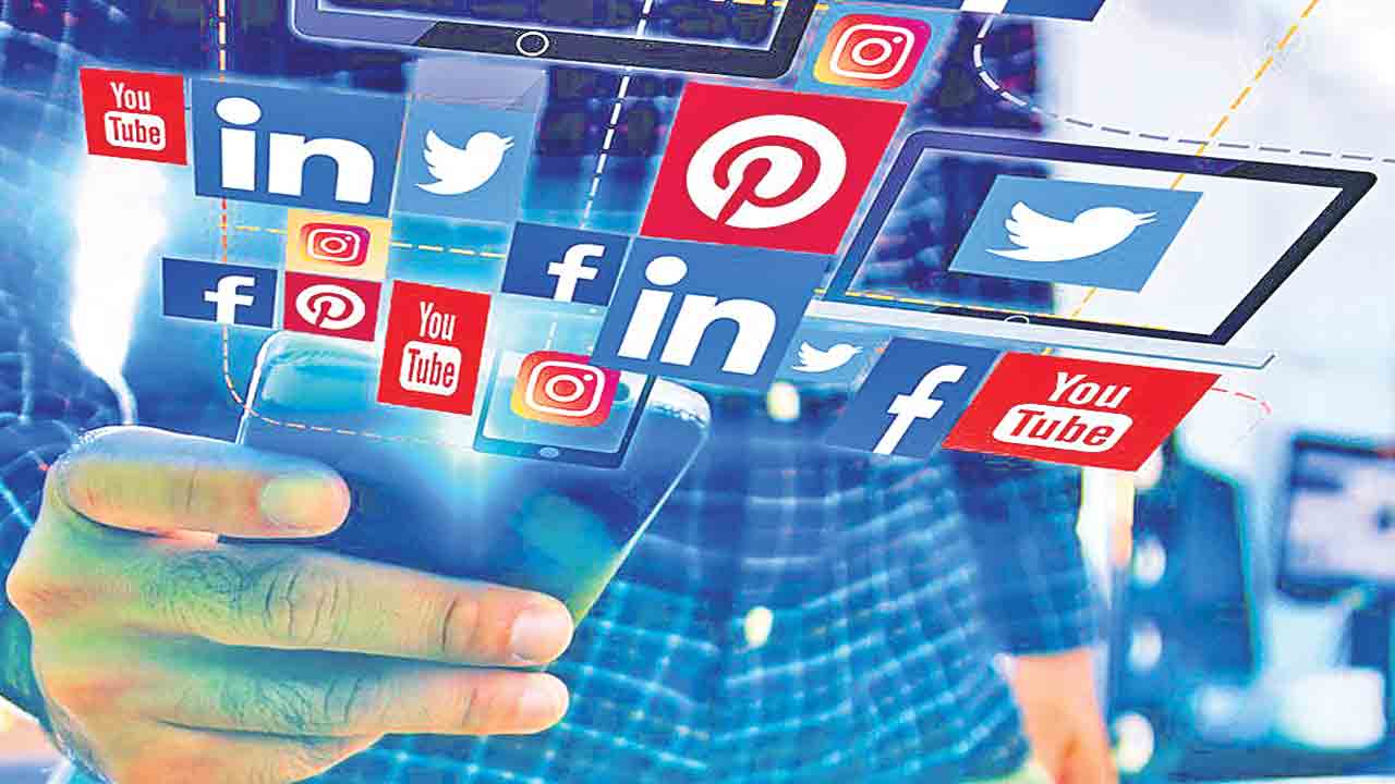 Congress Govt | సోషల్‌మీడియా పోస్టులపై సర్కార్‌ రౌడీషీట్‌!