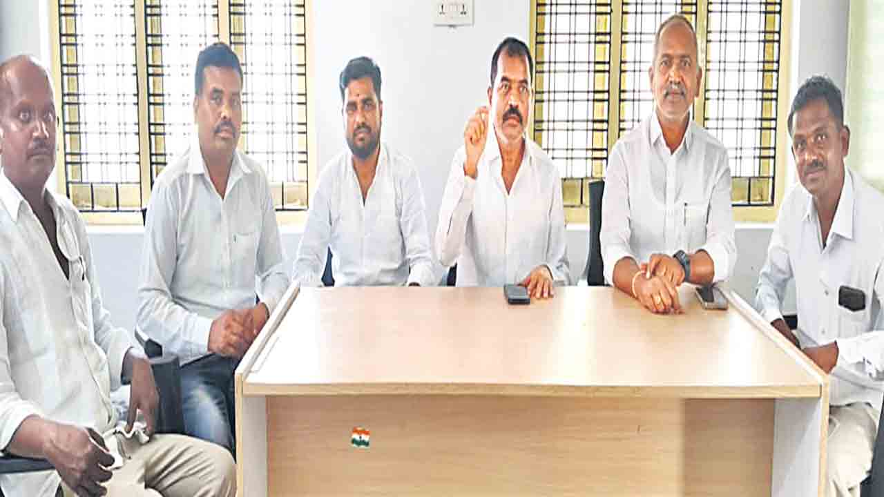 ఈనెల 25న యాదగిరిగుట్టకు హరీశ్‌రావు