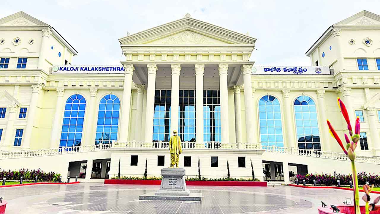 అర లక్ష ఉంటేనే అద్దెకు..