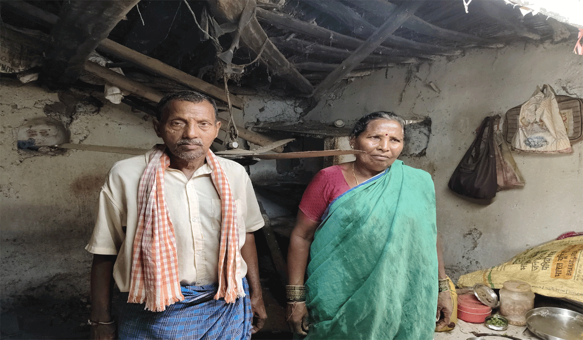 Rain | రెడ్డిపల్లిలో వర్షానికి కూలిన ఇల్లు.. తప్పిన ప్రాణాపాయం