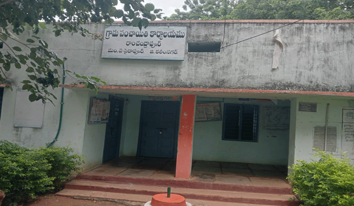 Saidapur | సైదాపూర్‌ మండలంలోని రెండు గ్రామాల్లో ఎన్నికల పై నీలి నీడలు