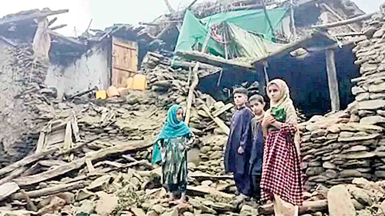 అఫ్ఘాన్‌లో భూకంప విలయం… 800 మందికిపైగా దుర్మరణం